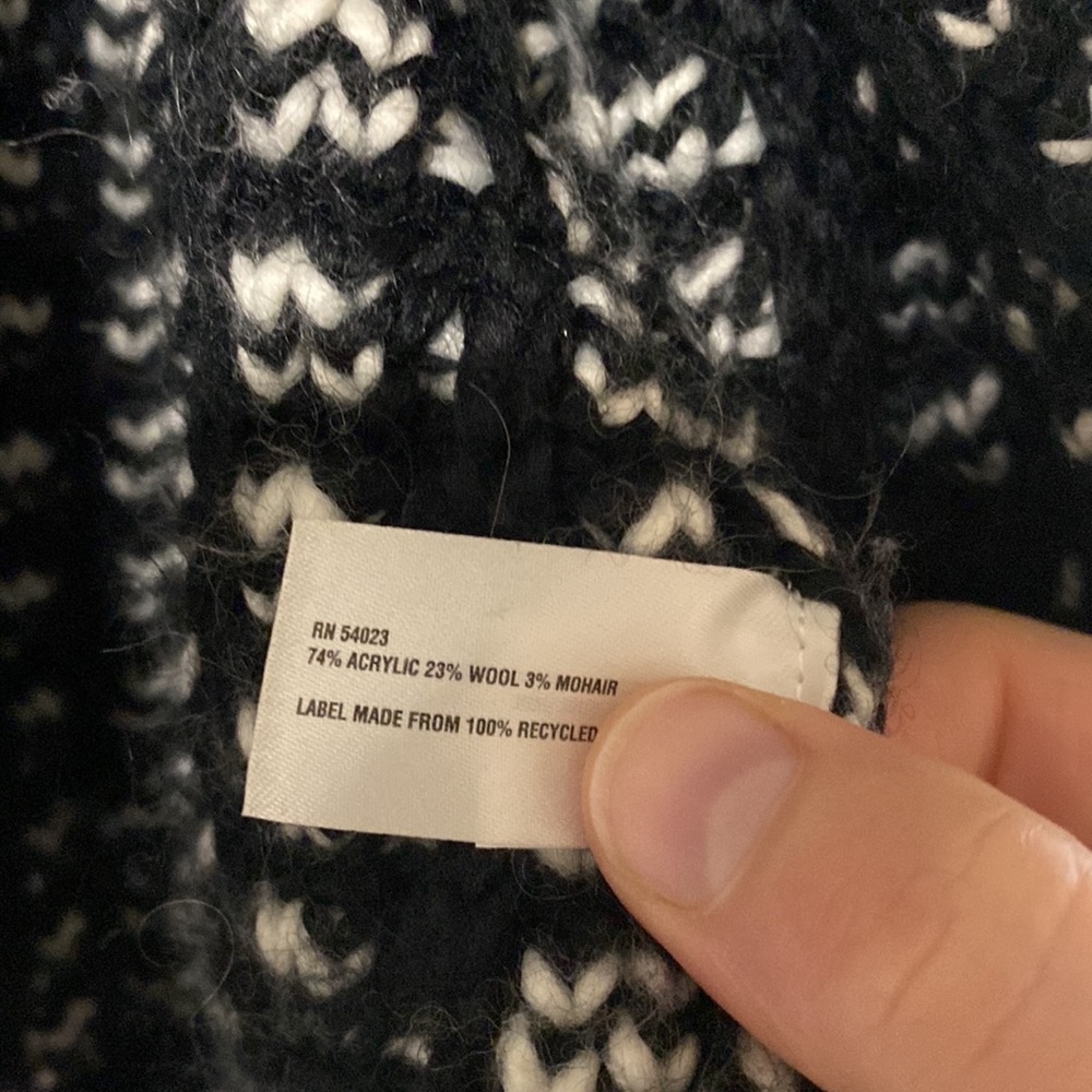 Gap Designed & Crafted Soft Knitted Sweater - Siz… - image 3